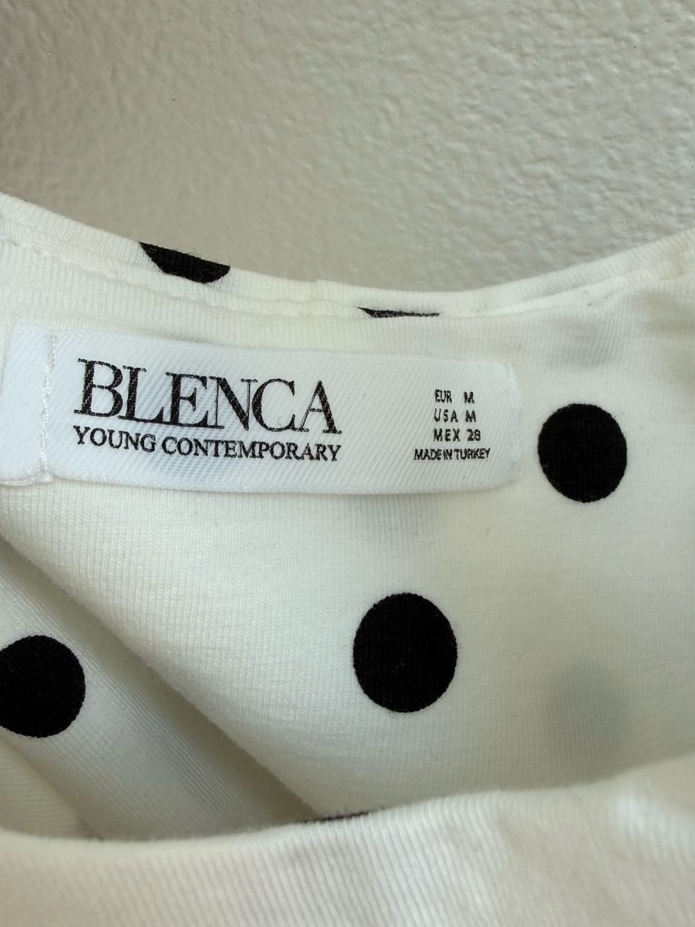 NWT Blenca Polka Dot Halter Tank Top Women’s Medium Retro Chic Summer Top - Picture 5 of 5
